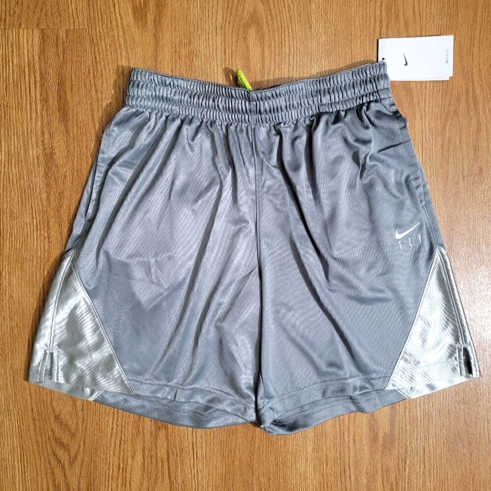 Nike Fly Women's Basketball Shorts Grey Gunsmoke Silver Dri-Fit Size Medium M